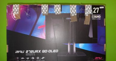 MSI MPG 272URX QD-OLED: Unboxing – vom wuchtigen Karton bis zum ersten Einschalten
